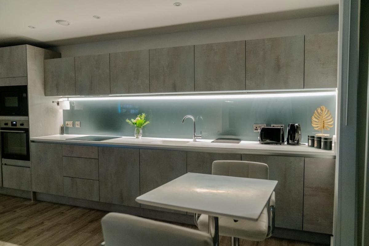 Luxury 2 Bed Penthouse With Stunning Views In Manchester City Centre מראה חיצוני תמונה